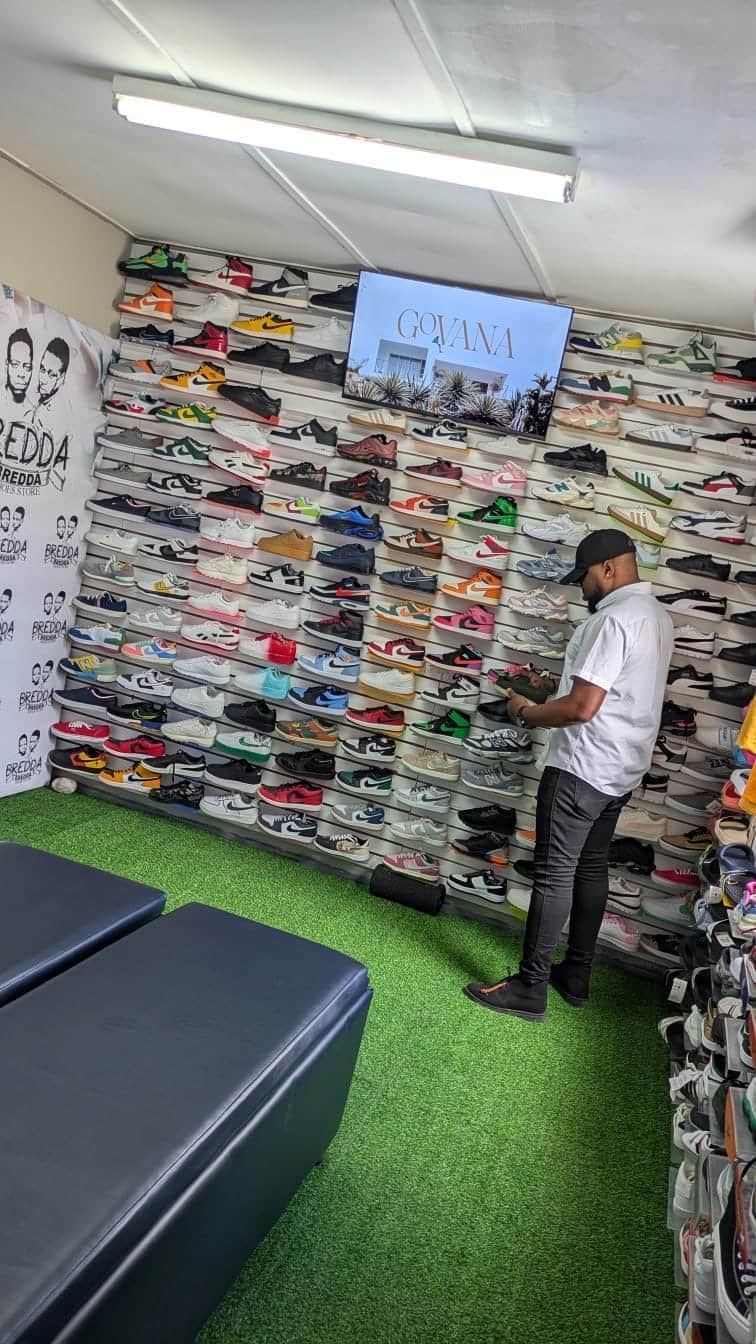 Bredda Bredd Shoes Store — Shopping